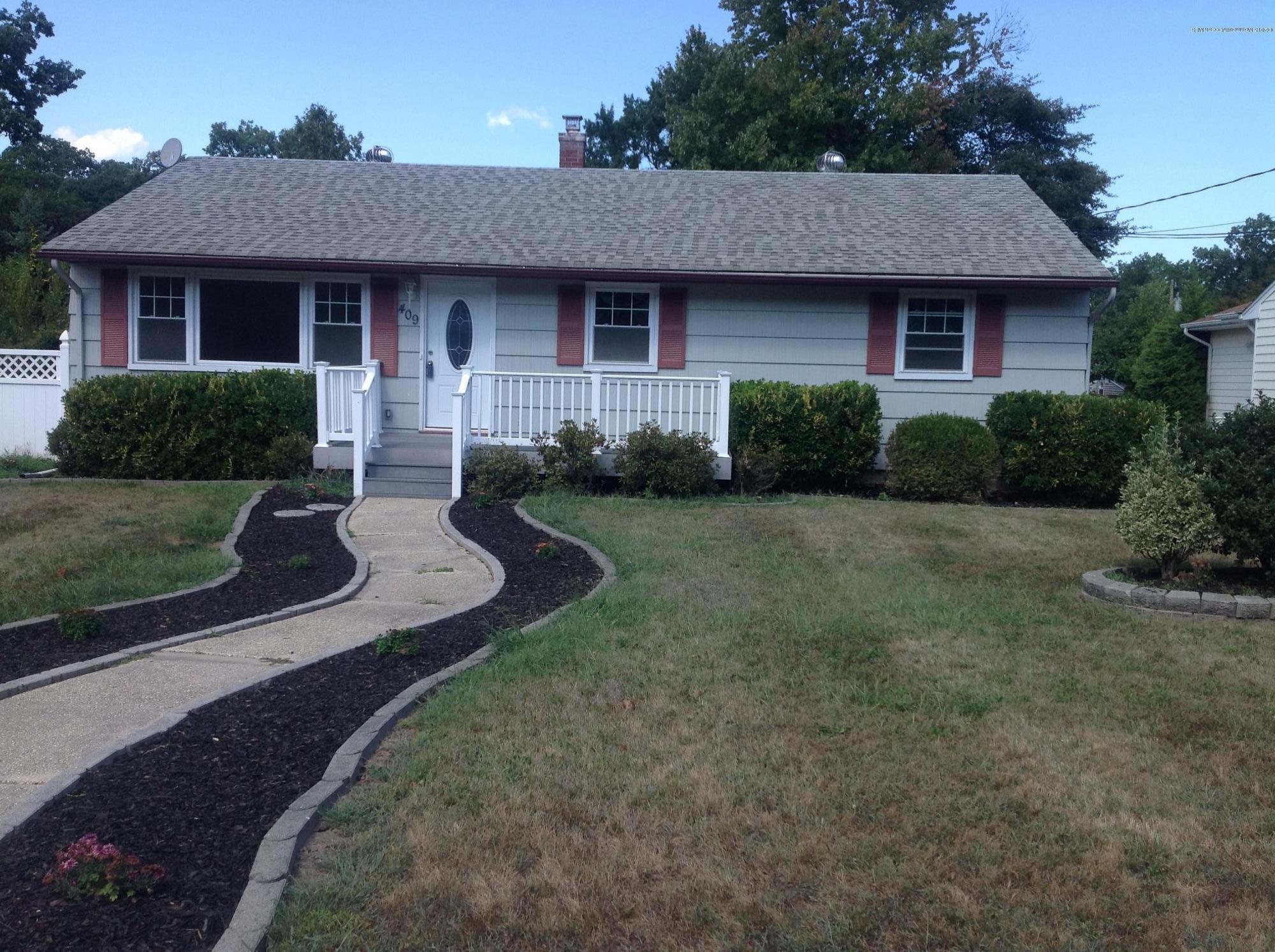 409 Durand Road Neptune Township, NJ 07753 - Photo 1 of 11 image