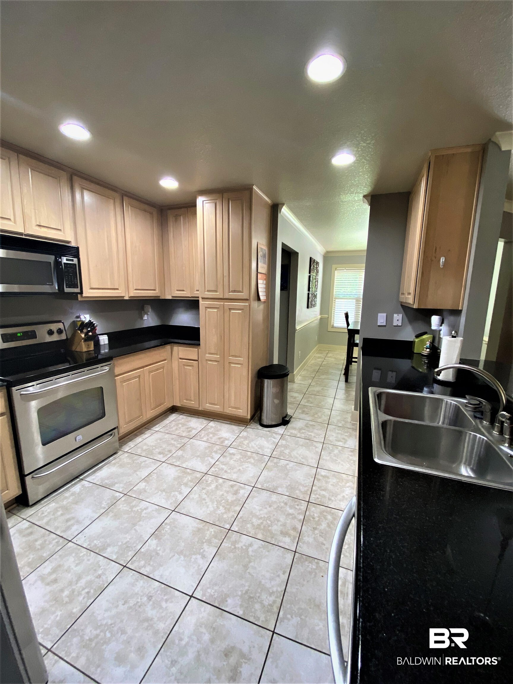 22203 Garland Loop Silverhill, AL 36576 - Photo 11 of 29