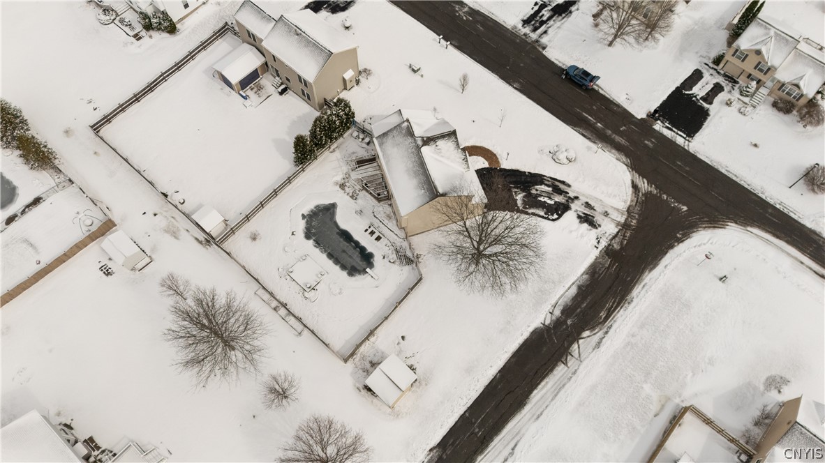 5114 Old Barn Road Clay, NY 13041 - Photo 39 of 46