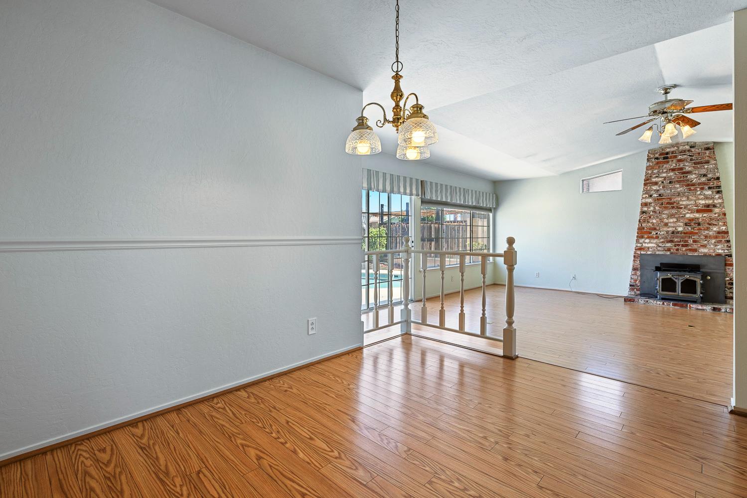 1461 Rall Avenue Clovis, CA 93611 - Photo 20 of 38