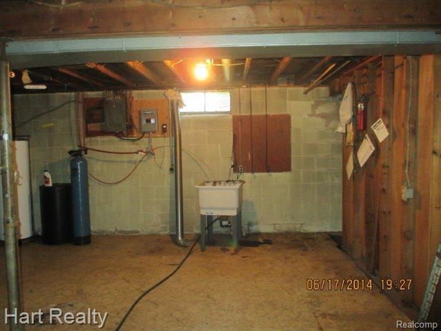 4149 Sanilac Road Vassar, MI 48768 - Photo 11 of 22 2014-06-17 19.27