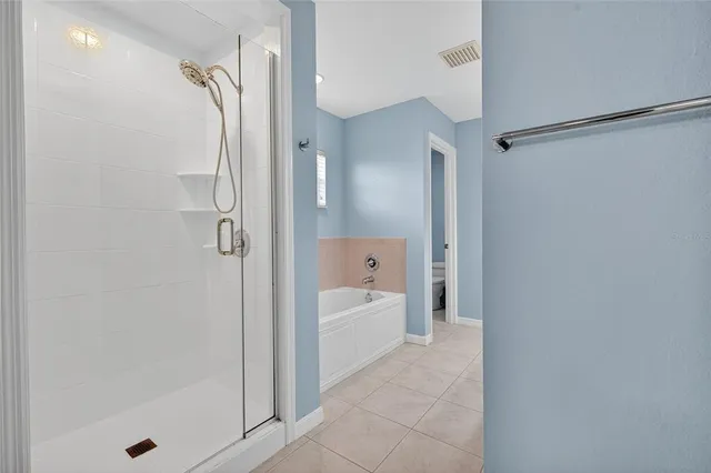 a view of a garden with a tree