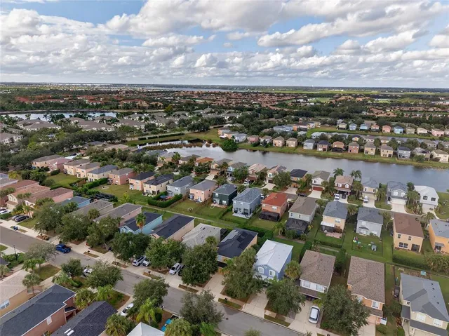 $415,000 | 7152 Chatum Light Run, Bradenton, FL 34212