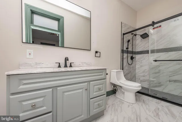 $295,000 | 519 North Carrollton Avenue, Baltimore, MD 21223