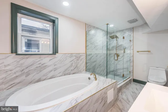 $295,000 | 519 North Carrollton Avenue, Baltimore, MD 21223