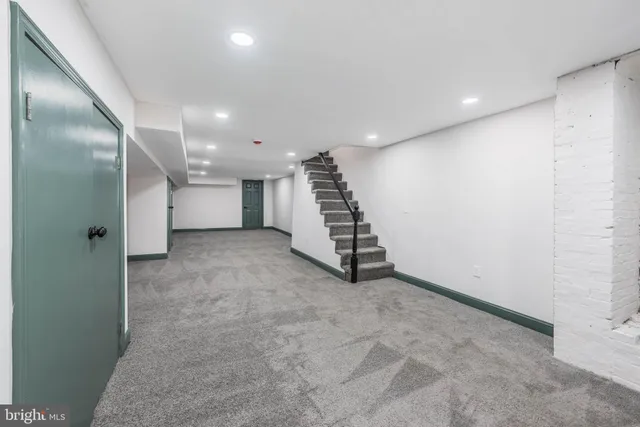 $295,000 | 519 North Carrollton Avenue, Baltimore, MD 21223