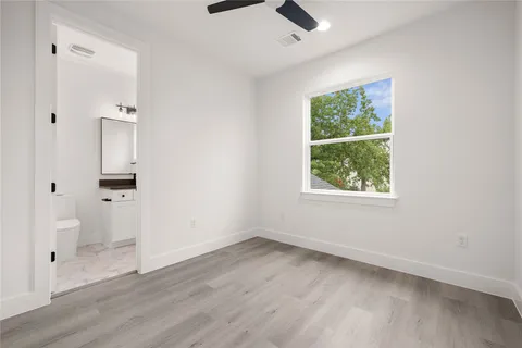 $599,000 | 1700 Pennsylvania Avenue, Austin, TX 78702