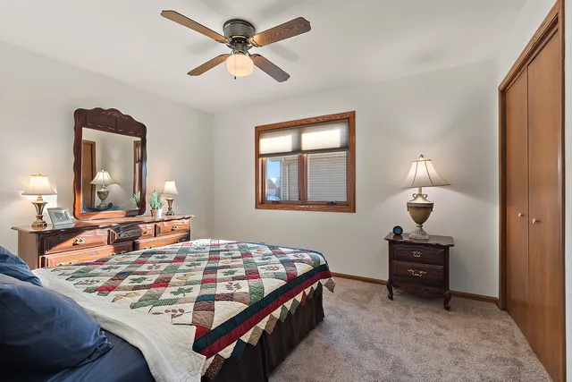 $575,000 | 8942 Birch Lane, Hickory Hills, IL 60457