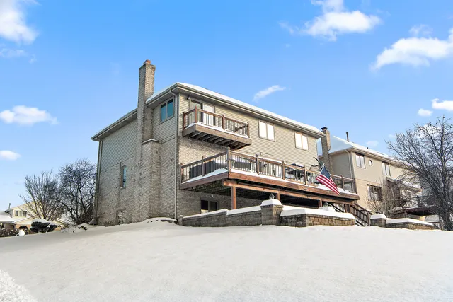 $575,000 | 8942 Birch Lane, Hickory Hills, IL 60457