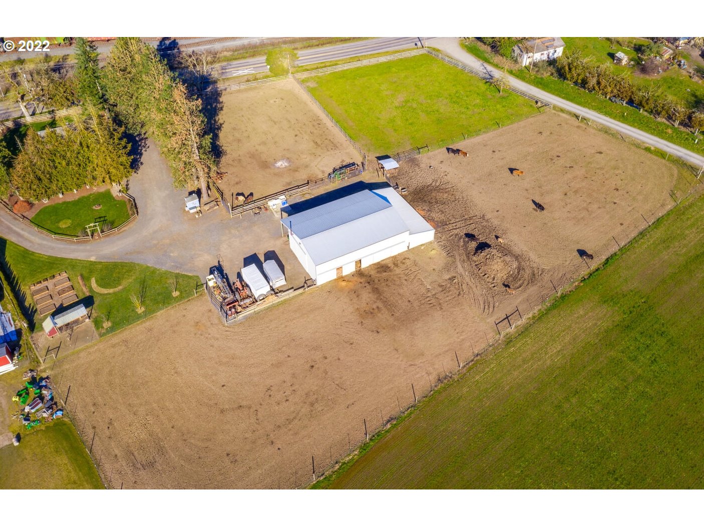18876 Butteville Road Northeast Aurora, OR 97002 - Photo 31 of 32 a view of outdoor space and yard