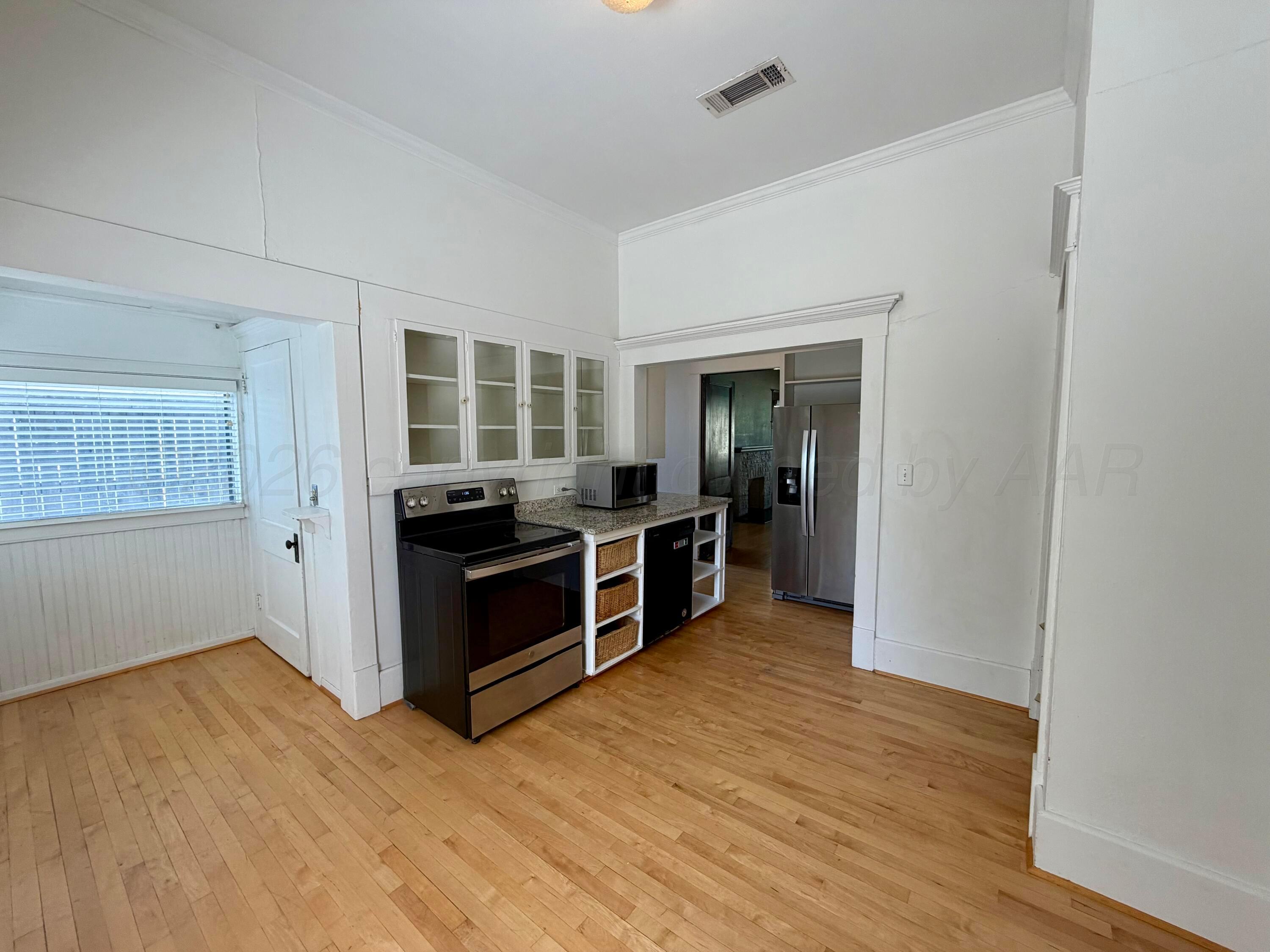 809 14th Street Canyon, TX 79015 - Photo 14 of 22 Kitchen 1