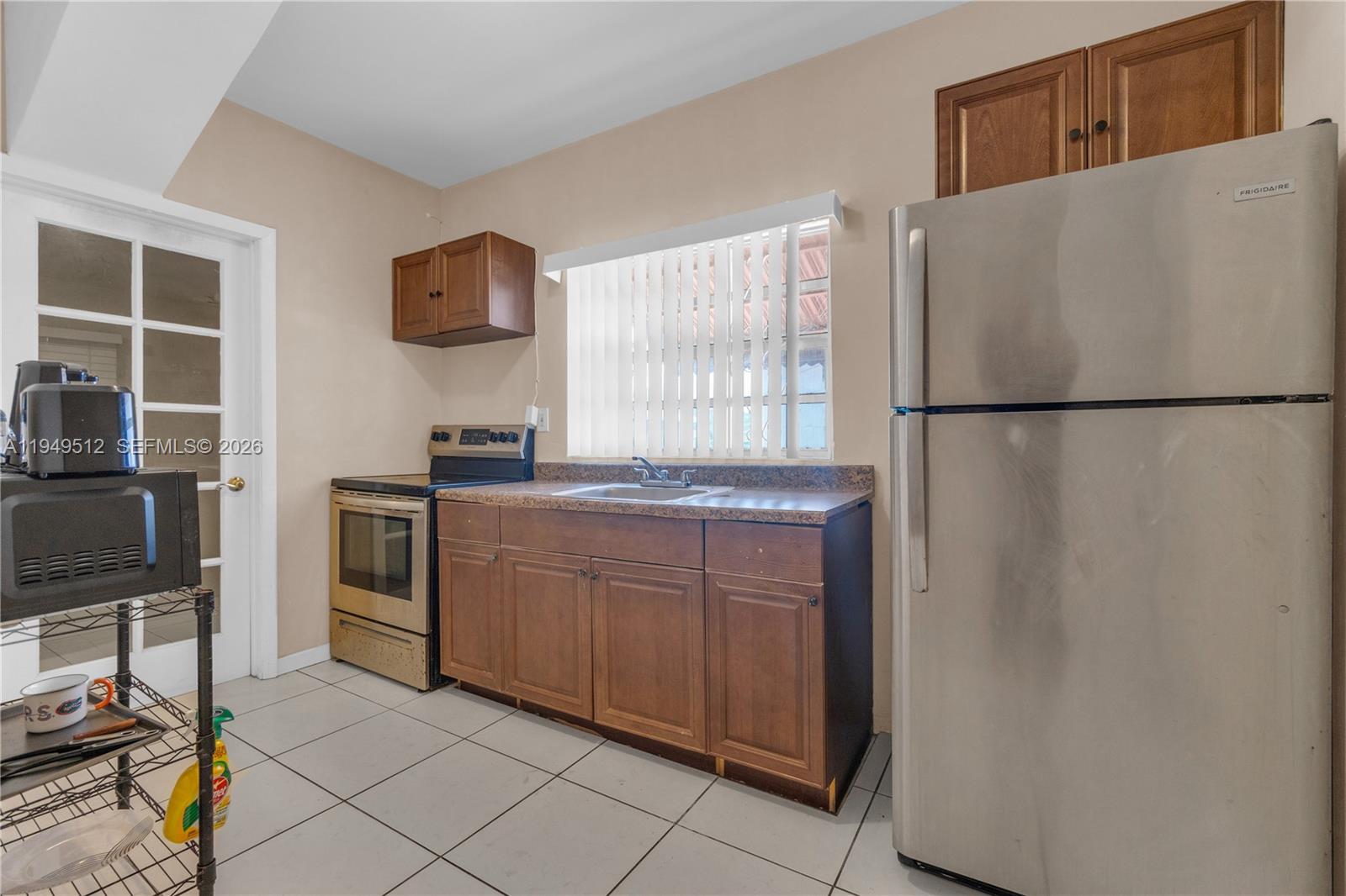 1478 Northwest 74th Street Miami, FL 33147 - Photo 4 of 17