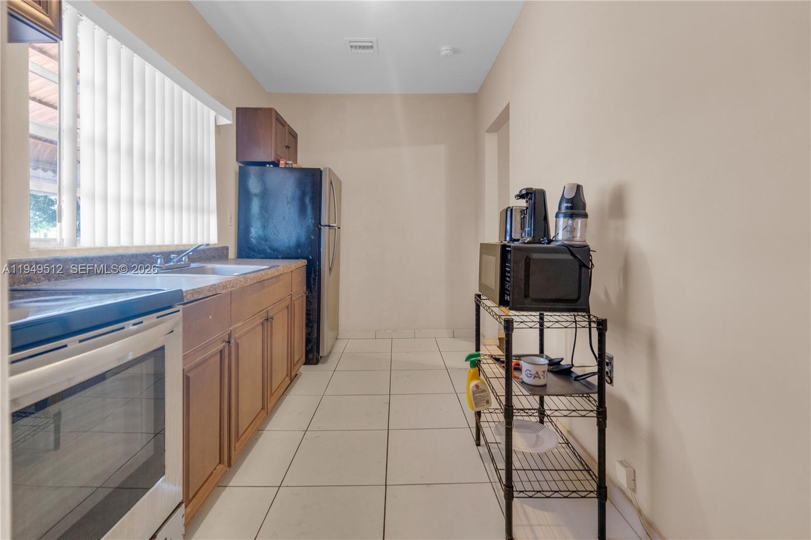 1478 Northwest 74th Street Miami, FL 33147 - Photo 5 of 17