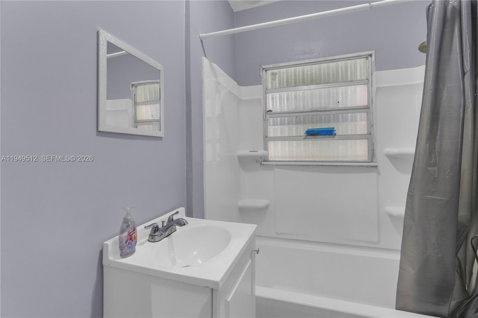 1478 Northwest 74th Street Miami, FL 33147 - Photo 10 of 17