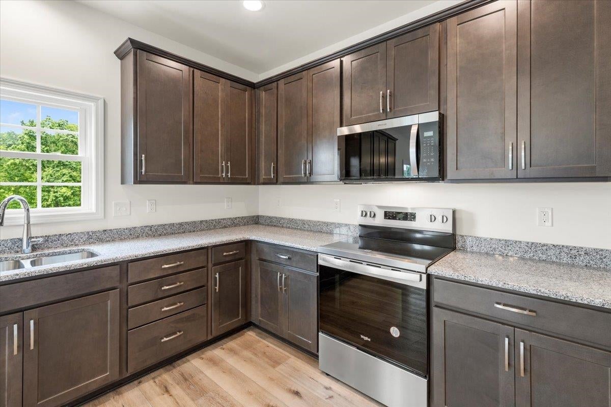 1491 Walnut Ridge Road Christiansburg, VA 24073 - Photo 17 of 59 Gallery Image 17