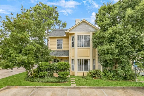 $218,500 | 1201 Audubon Trace, Unit 1201, Jefferson, LA 70121