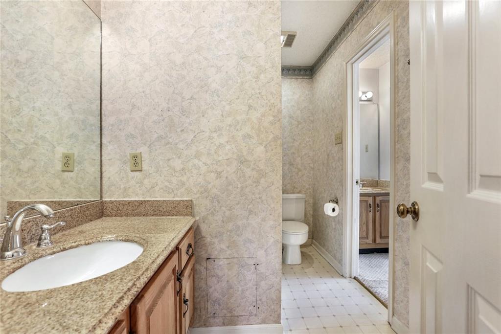 1201 Audubon Trace, Unit 1201 Jefferson, LA 70121 - Photo 14 of 17