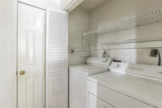 $218,500 | 1201 Audubon Trace, Unit 1201, Jefferson, LA 70121