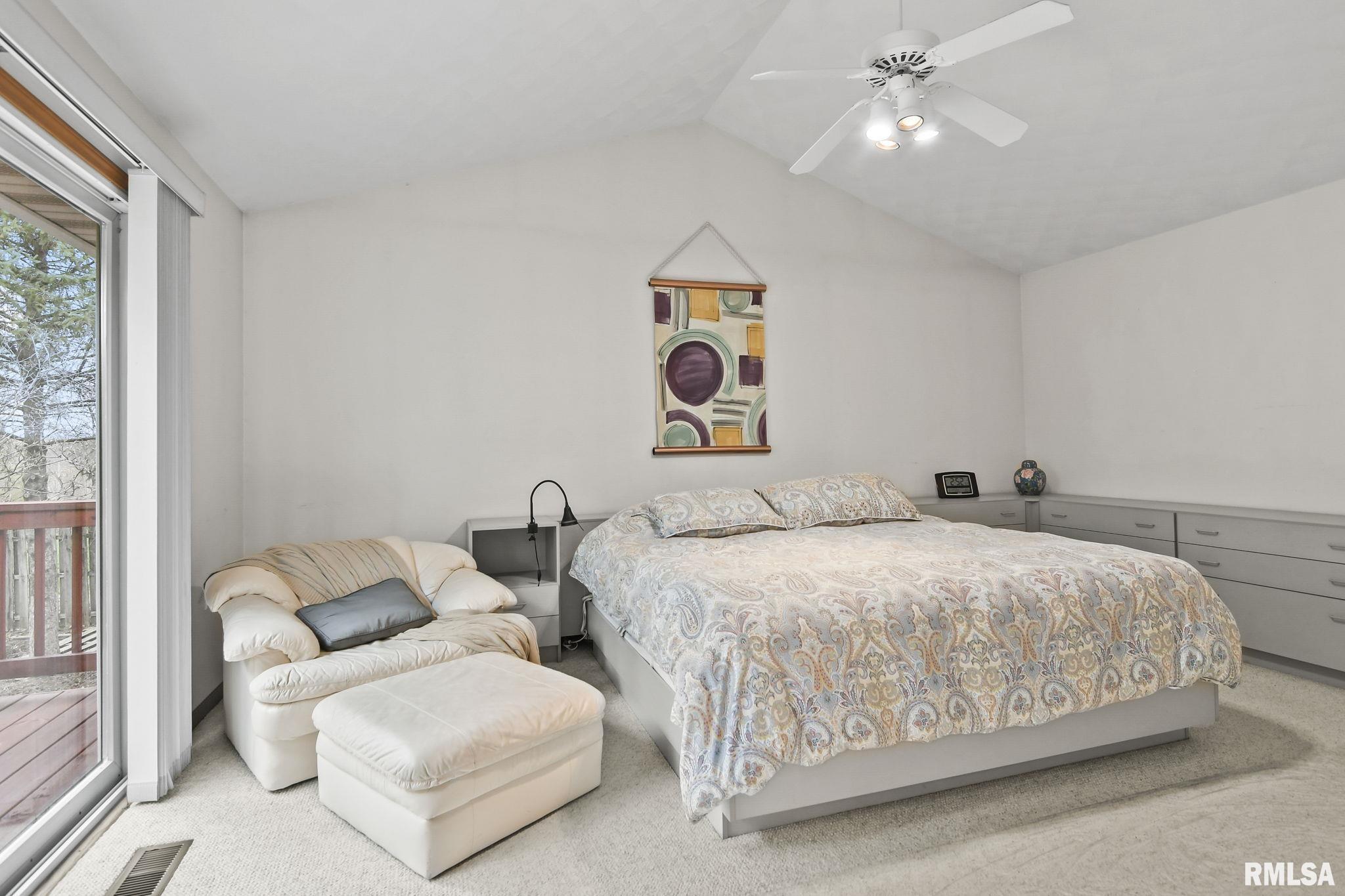 821 High Pointe Drive Springfield, IL 62702 - Photo 19 of 43