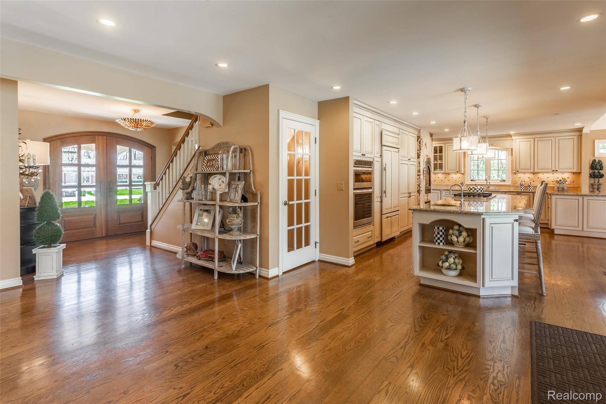 4180 Valley Forge Road Bloomfield Hills, MI 48301 - Photo 9 of 48 244A5954-HDR.jpg