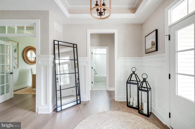 a view of a hallway with elevator