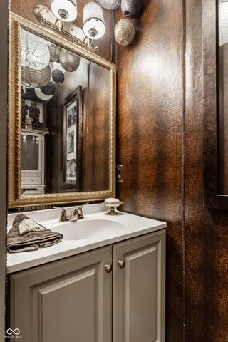 $635,000 | 7743 Camelback Drive, Indianapolis, IN 46250