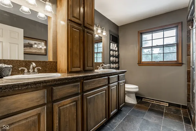 $635,000 | 7743 Camelback Drive, Indianapolis, IN 46250