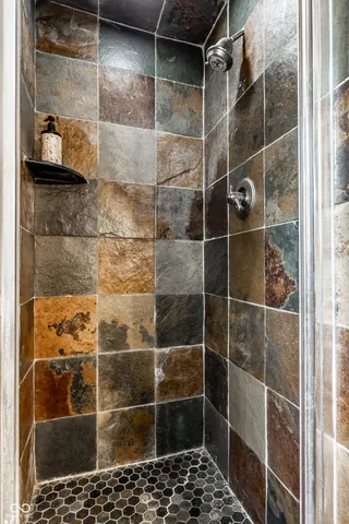 $635,000 | 7743 Camelback Drive, Indianapolis, IN 46250