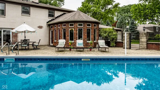 $635,000 | 7743 Camelback Drive, Indianapolis, IN 46250