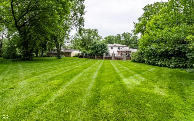 $635,000 | 7743 Camelback Drive, Indianapolis, IN 46250