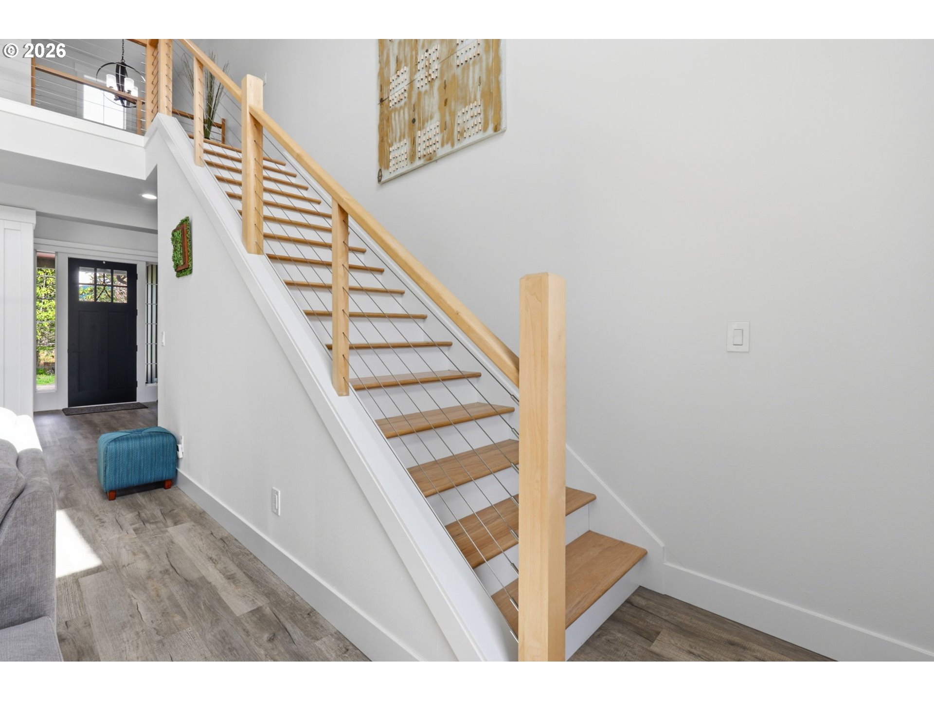 1226 Northwest Iman Loop Road Stevenson, WA 98648 - Photo 19 of 39 a view of entryway and hall