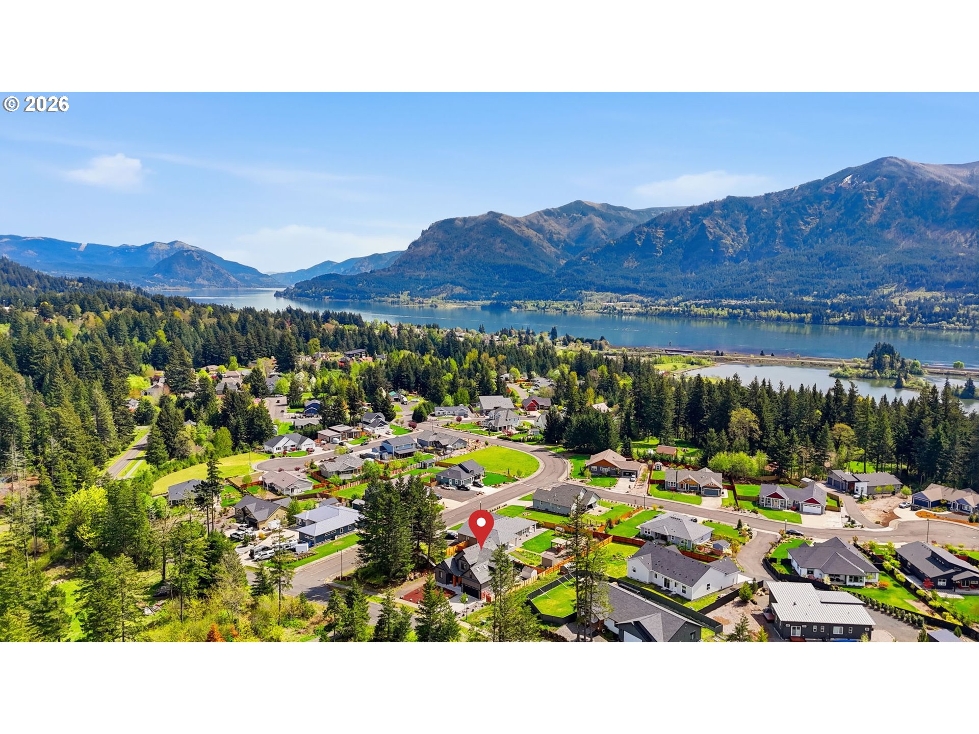 1226 Northwest Iman Loop Road Stevenson, WA 98648 - Photo 38 of 39 a picture of city view and mountain view