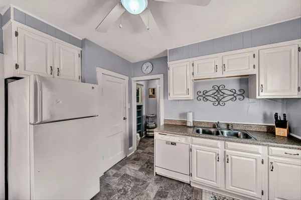 $239,950 | 413 Bruffey Street, Salem, VA 24153