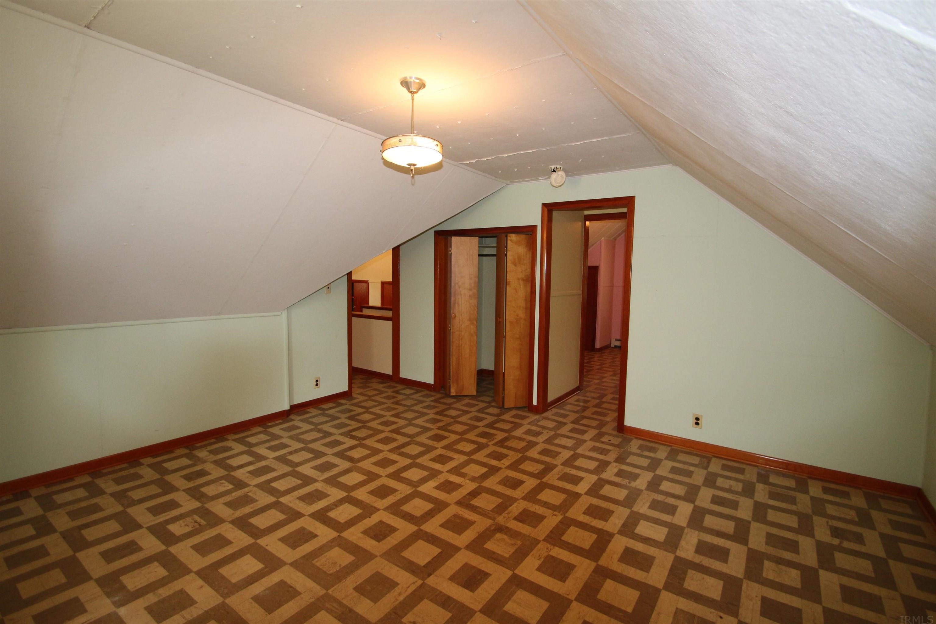 13045 Day Road Mishawaka, IN 46545 - Photo 19 of 35 Gallery Image 19