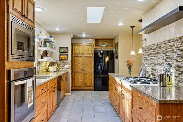 $680,000 | 20 Sulgrave Place, Port Townsend, WA 98368