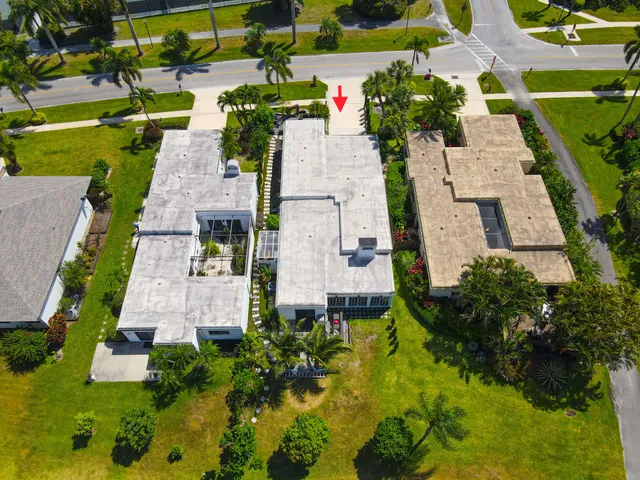 $5,000 | 6590 Fountains Circle, Lake Worth, FL 33467