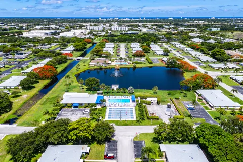 $249,900 | 112 High Point Boulevard, Unit D, Delray Beach, FL 33445