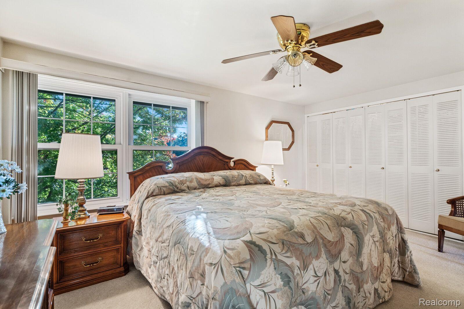 24977 Greenhill Road Warren, MI 48091 - Photo 18 of 30 Gallery Image 18