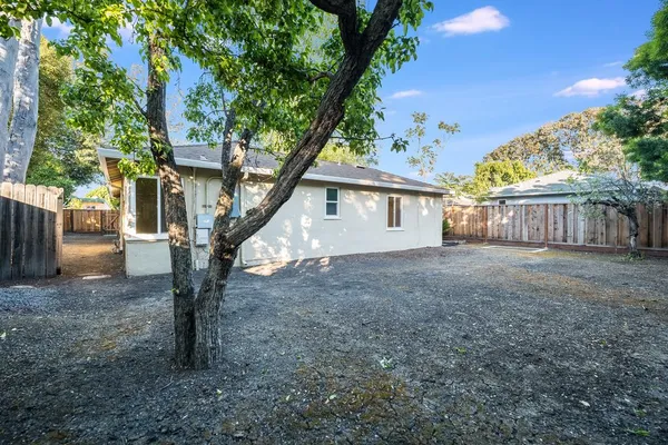 $2,450,000 | 2620 Middlefield Road, Palo Alto, CA 94306