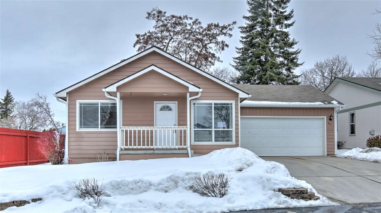 207 North Houk Road Spokane Valley, WA 99216 - Photo 1 of 20