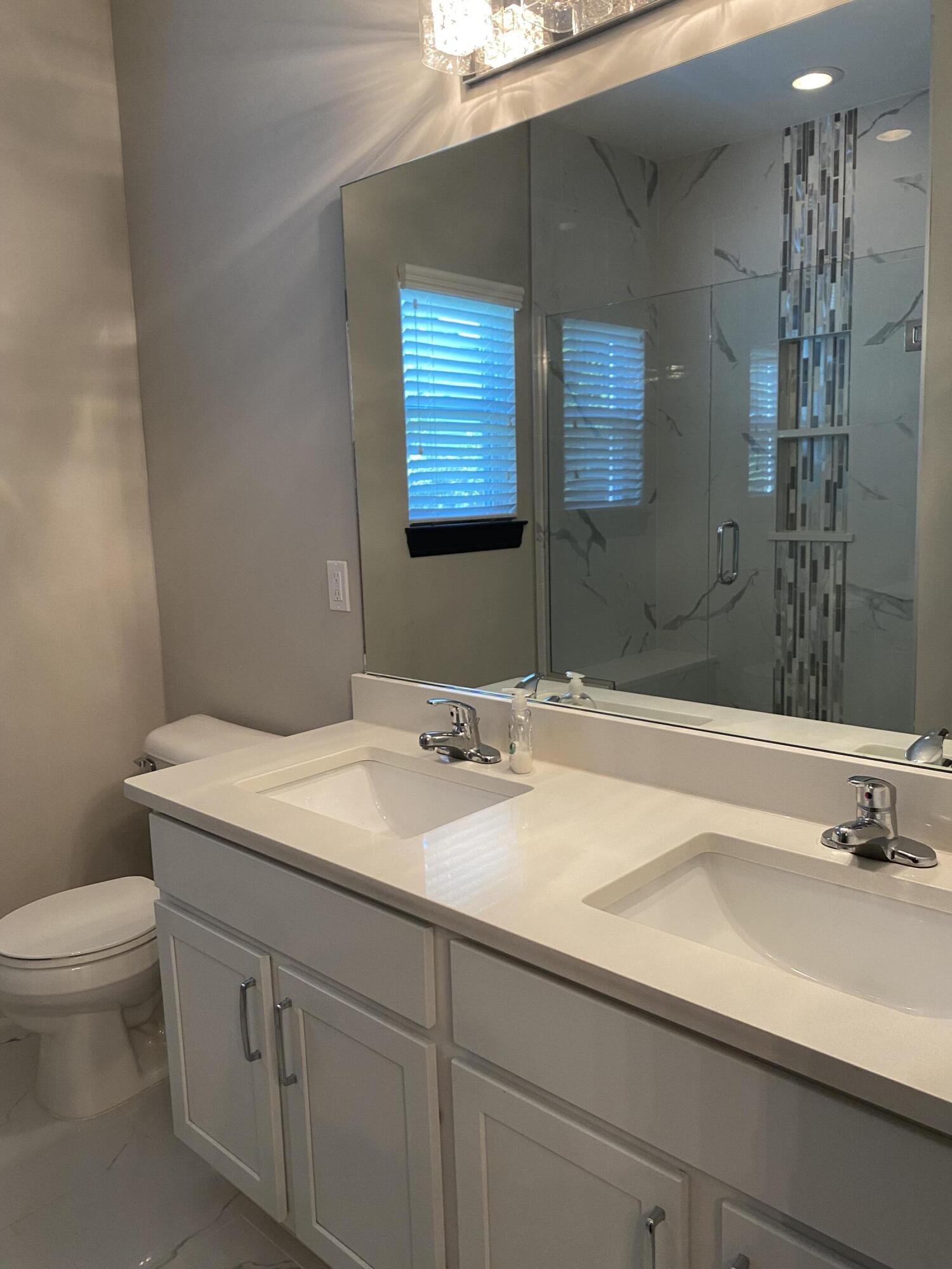 9915 Wayne Road Livonia, MI 48150 - Photo 22 of 38 IMG_2728