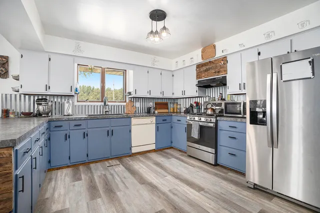 $349,900 | 6051 West Meinert Road, Montague, MI 49437