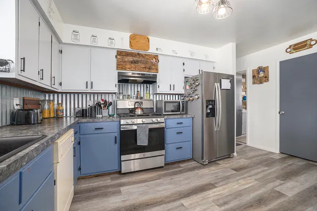 $349,900 | 6051 West Meinert Road, Montague, MI 49437