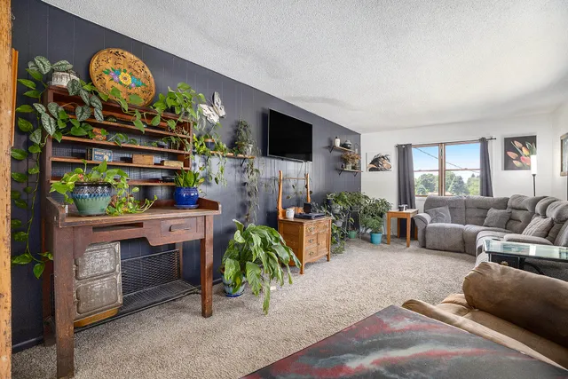 $349,900 | 6051 West Meinert Road, Montague, MI 49437