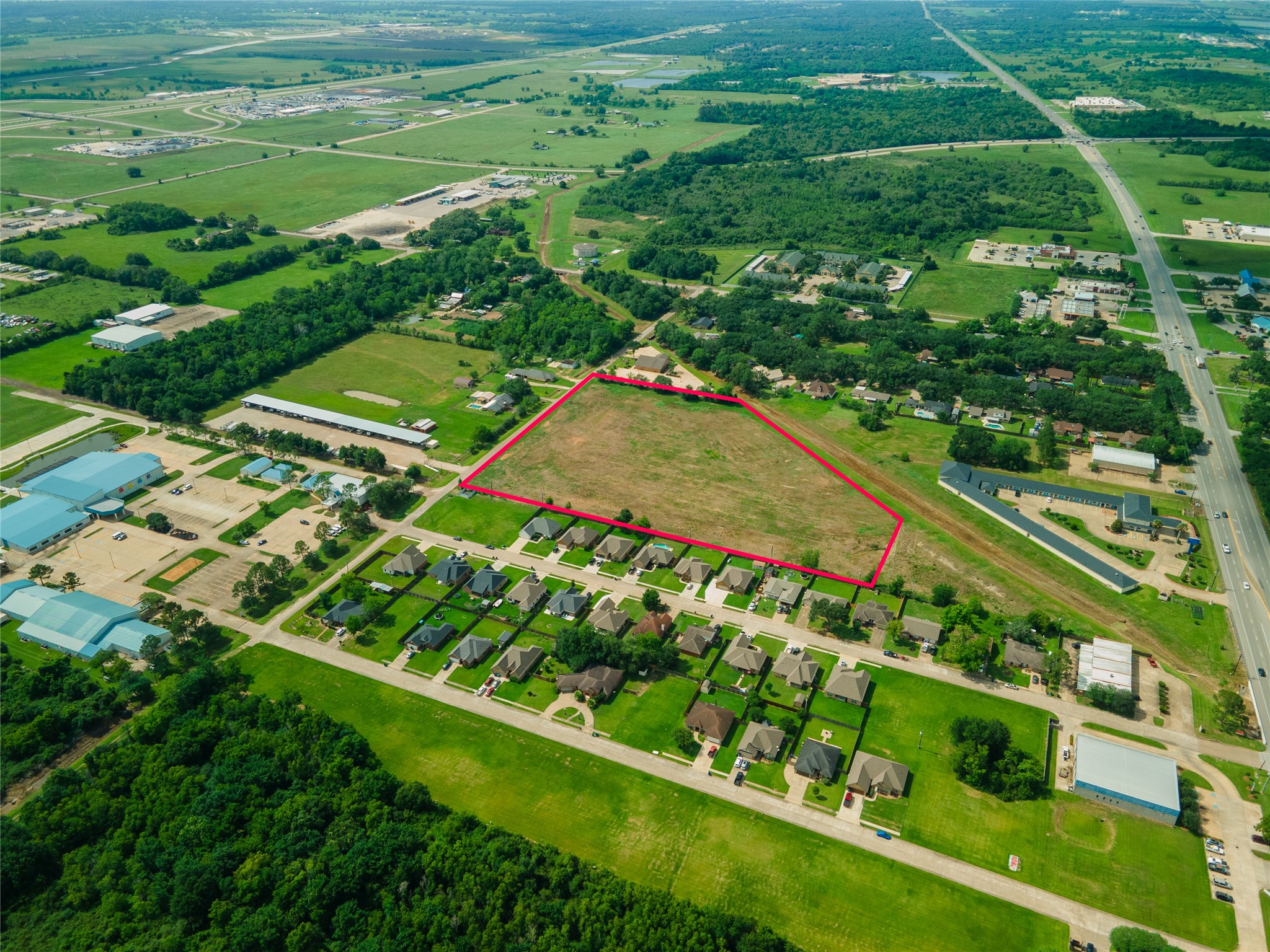 0 Karankawa Street Angleton, TX 77515 - Photo 18 of 22 a view of a yard with an outdoor space