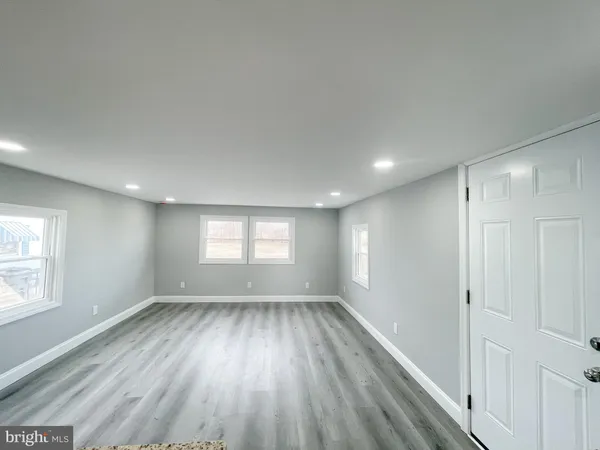 $88,900 | 115 5th Street, Unit 31, Delaware City, DE 19706