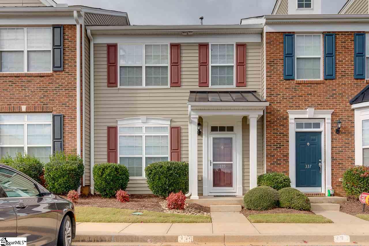 335 Intrepid Court Greer, SC 29650 - Photo 2 of 22 Gallery Image 2