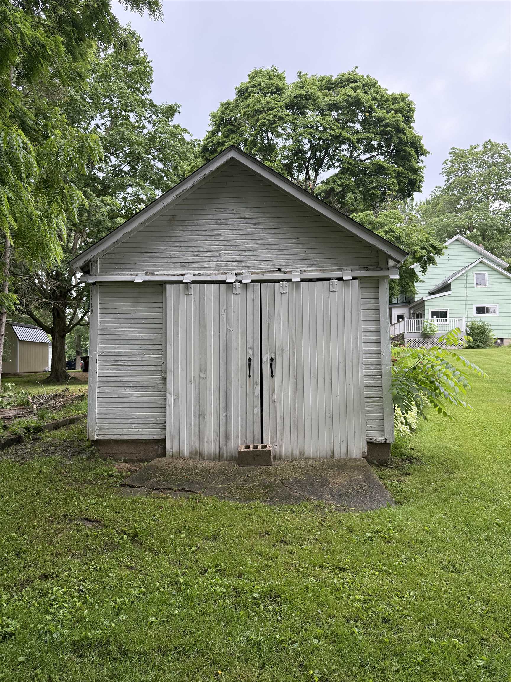 414 North Maple Street Ithaca, MI 48847 - Photo 17 of 39 1947335-91acaacd-32c9-412a-865d-c2cd60bf96b4.JPG
