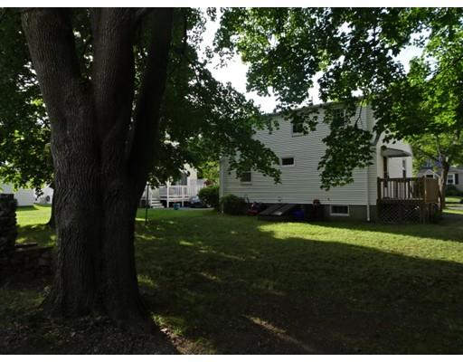 22 Greystone Road Saugus, MA 01906 - Photo 4 of 20 Gallery Image 4