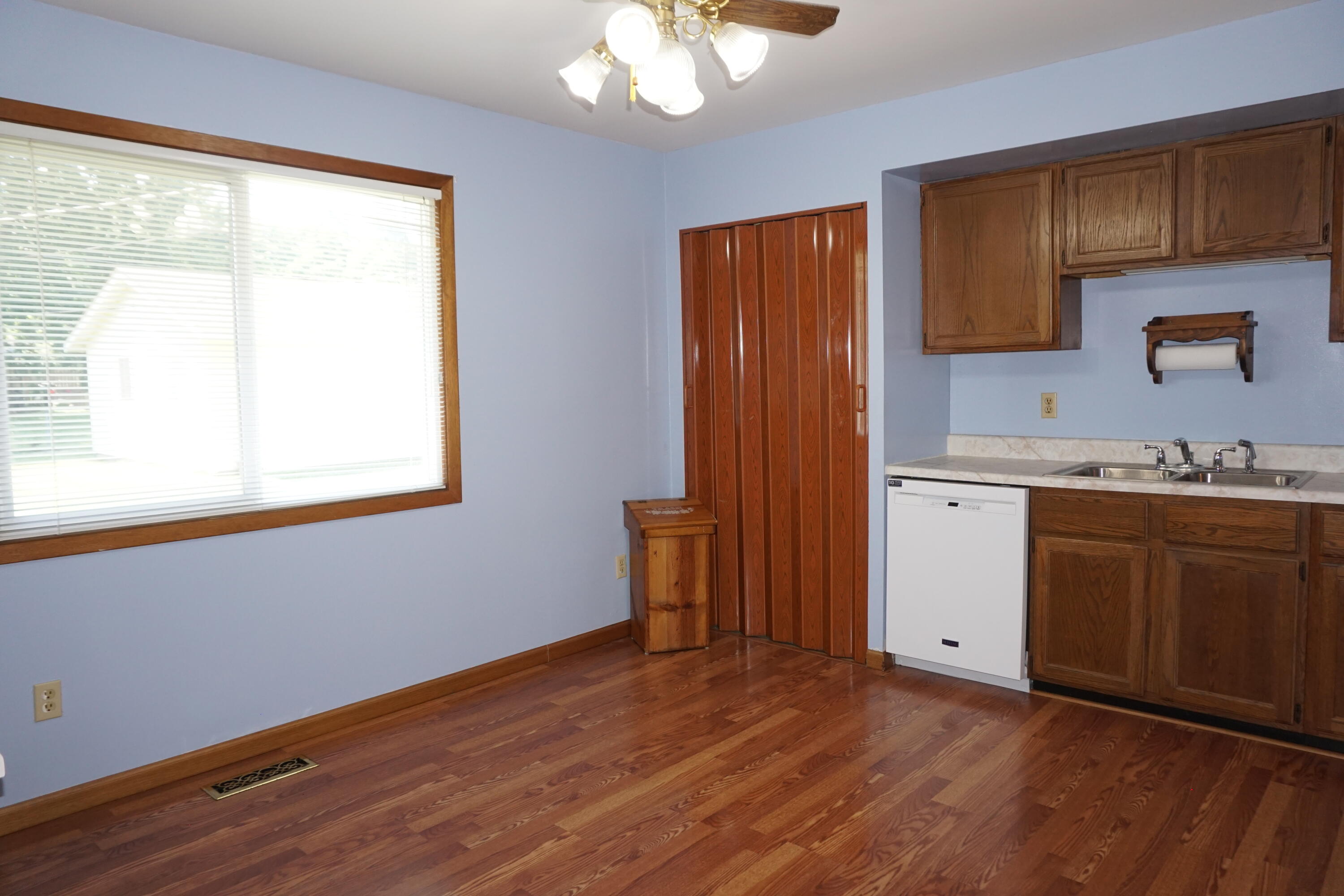 784 Governor Road Valparaiso, IN 46385 - Photo 14 of 27 3000x2000